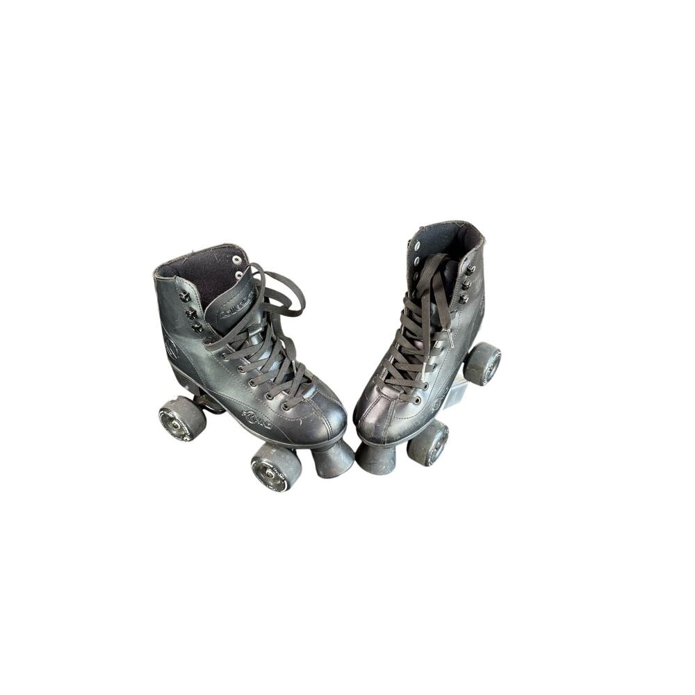 Rewind Roller Skates Men’s Size 4
